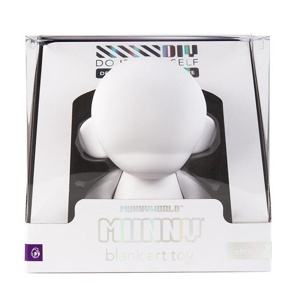 Figura de arte en blanco de Munny DIY
