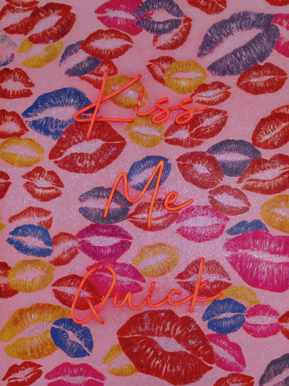 'Kiss Me Quick' Wall Artwork with LED Neon - STANDARD