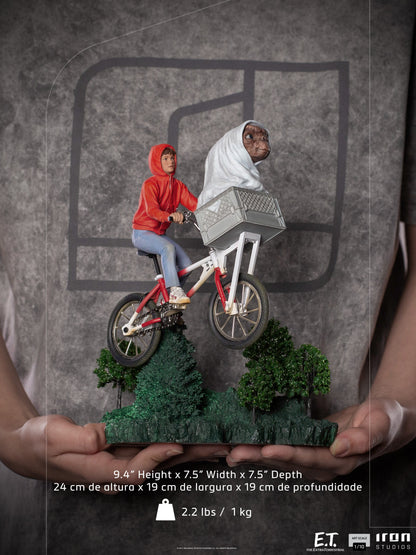 Statue E.T. & Elliot - E.T. The Extra-Terrestrial - Art Scale 1/10