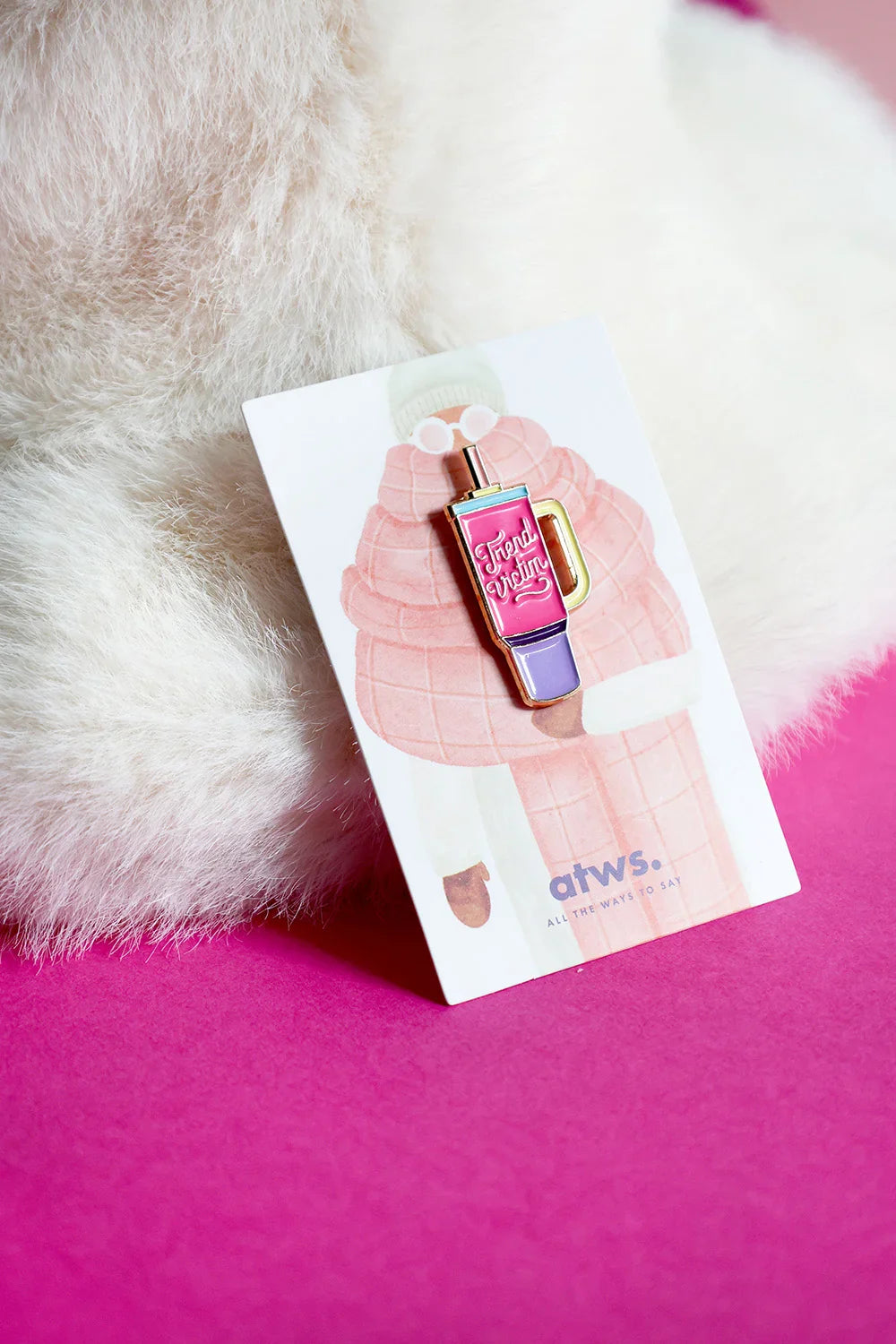 Trend Victim - Pins