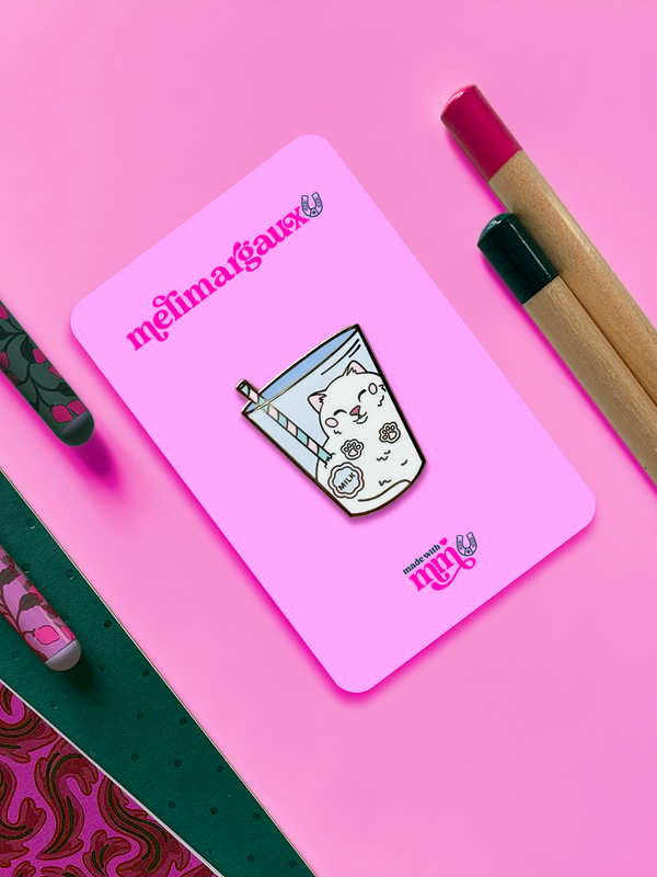 Milk | Pin’s emaillé — vue 2