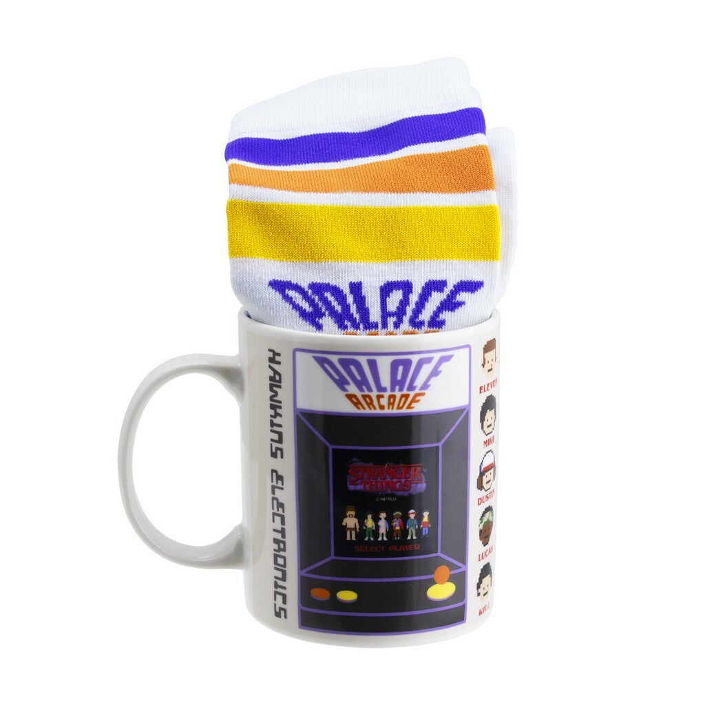 Stranger Things mok en sokken cadeauset