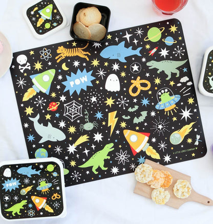Set de table enfant - Galaxie – vue 4 – A Little Lovely Company