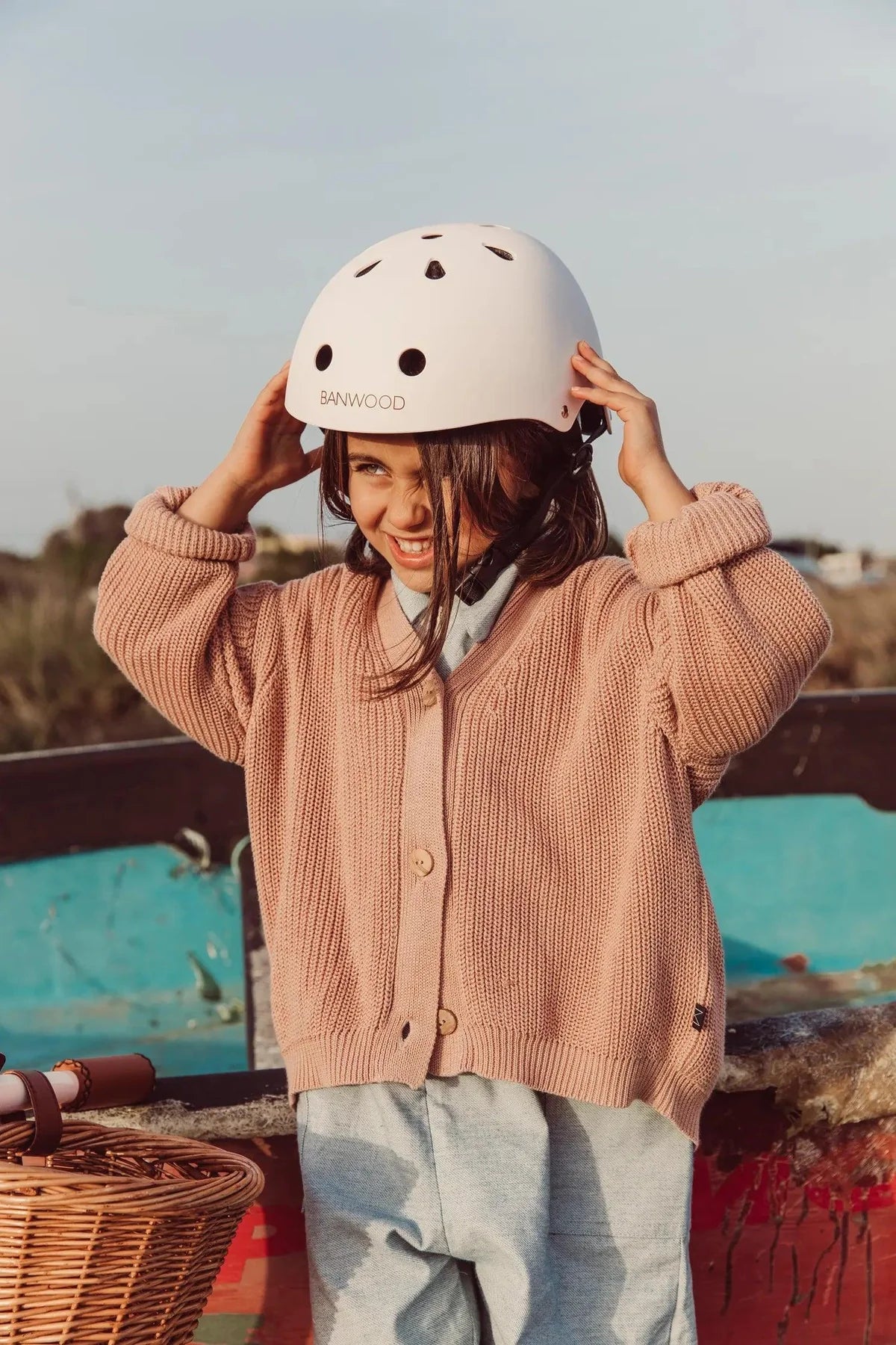 casque enfant rose mat banwood