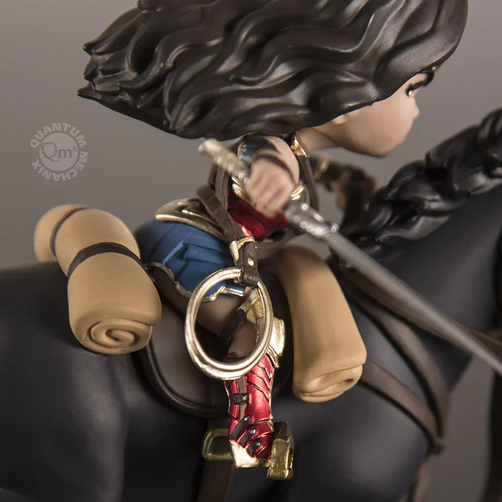 ワンダーウーマン Q-Fig マックス