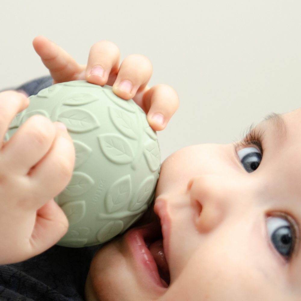 Set van 2 sensorische ballen met bladmotief – Groen