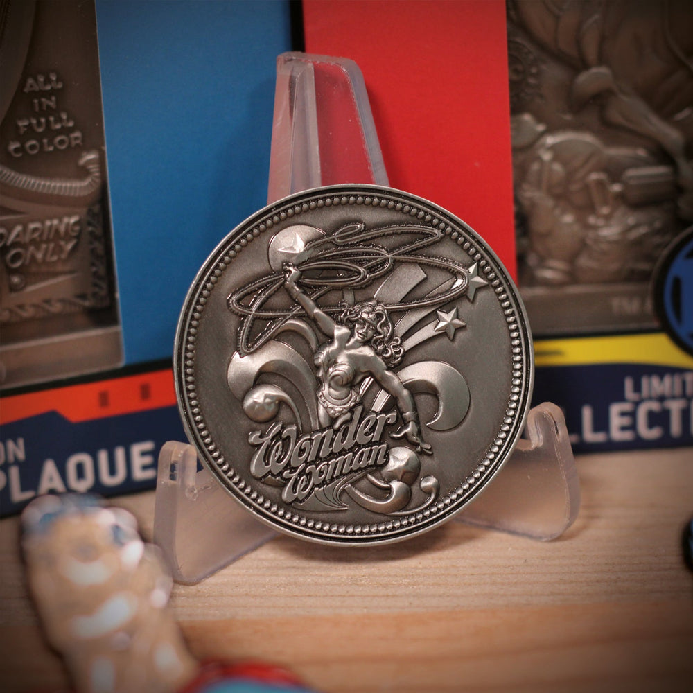 DC Comics Collector's Item - Wonder Woman