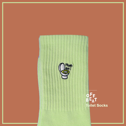 Chaussettes Brodées Toilettes « Flush Me »