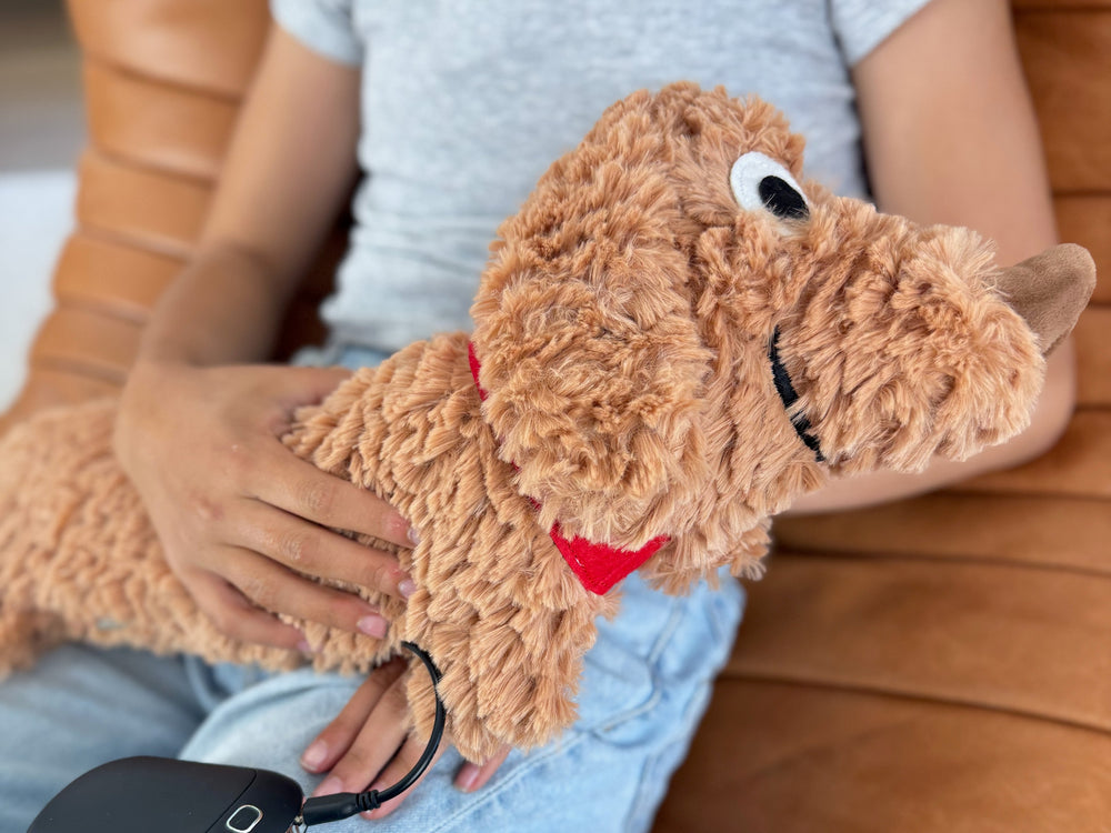 茶色いFluffy Dog USBあたためクッション