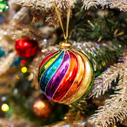 Spiral rainbow ball