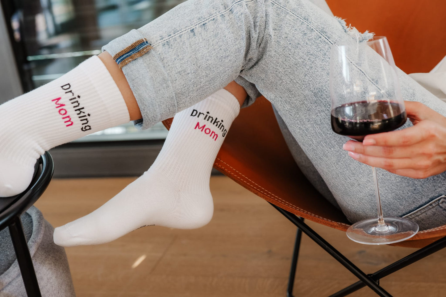 Mama verdient das Beste – T-Shirt & Socken Set