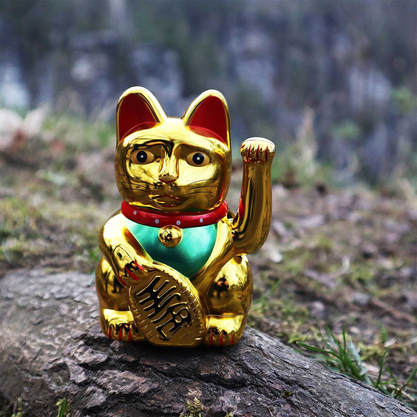 Chat chanceux solaire doré 10,5 cm
