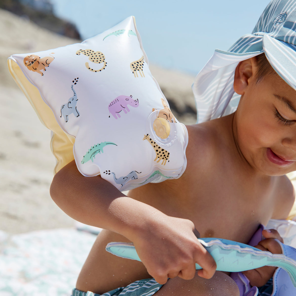 Arm Bands - Multicolor - Wild Life - 2/6 Years