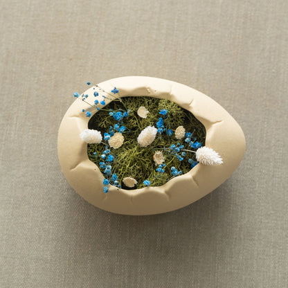 Œuf de Pâques ouvert en céramique – Oito.Atelier – vue 2