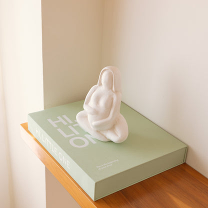 Vase sculptural Femme enceinte en céramique – Oito.Atelier – vue 8