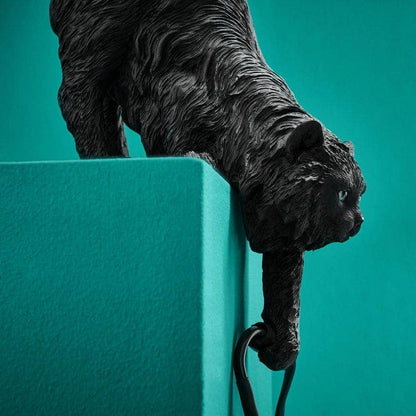 Chichi Cat Table Lamp, Black