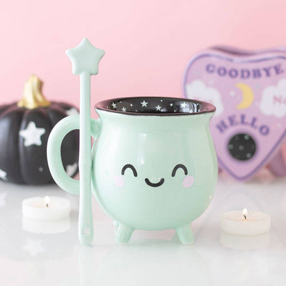 Tasse d'Halloween en forme de chaudron kawaii vert menthe avec touillette en forme de baguette