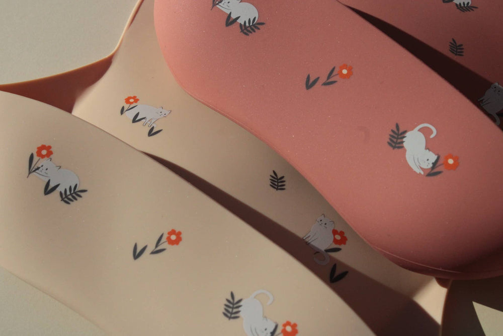 Bavoir en Silicone Shayan Chats - Terracotta
