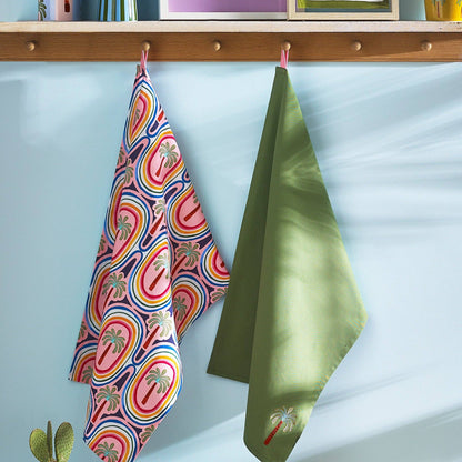 Paños de cocina Electric Coast con diseño de palmeras - Juego de 2