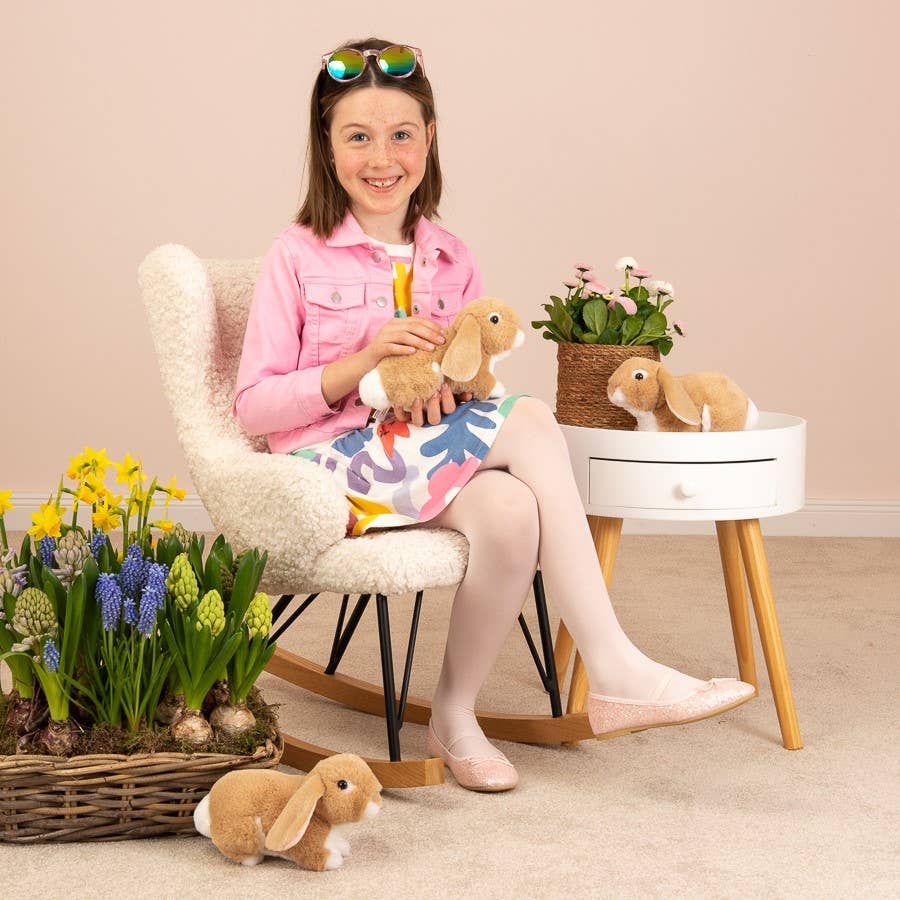 Beige hangoor pluche speelgoed