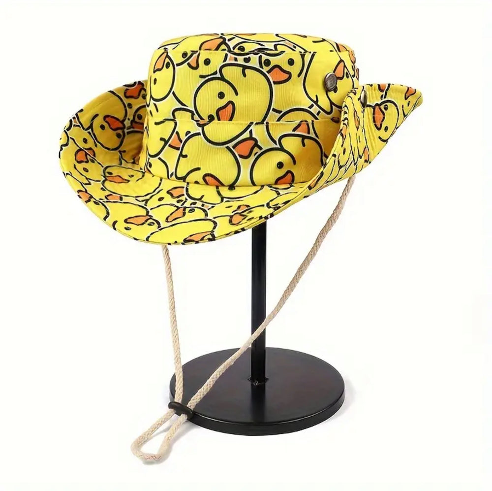 Sombrero amarillo con pato amarillo