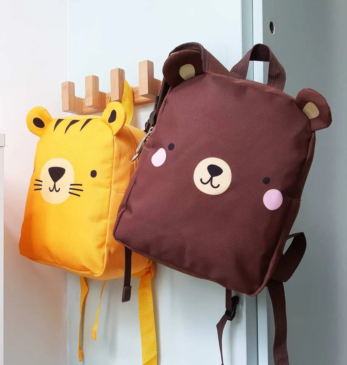 小型クマ用バックパック