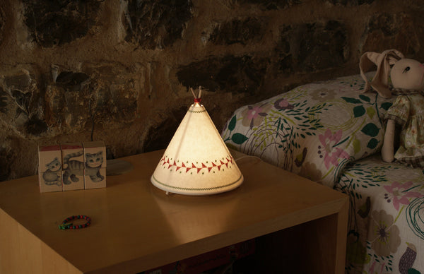 Lampe de chevet Tipi