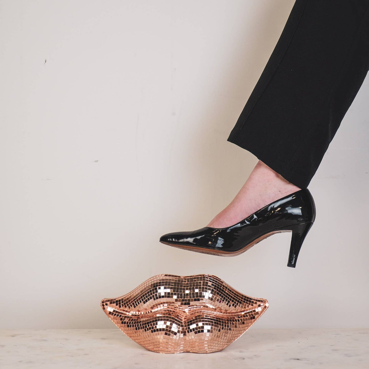 Ornement - Disco Lip - Verre - Or Rose - 29x10x13,5cm