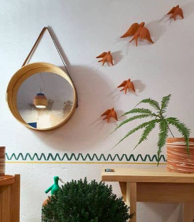 Decorazione murale con rondini