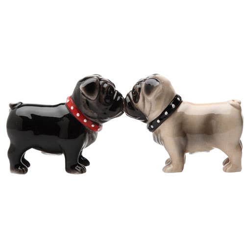 Love Pug zout- en peperstrooier set