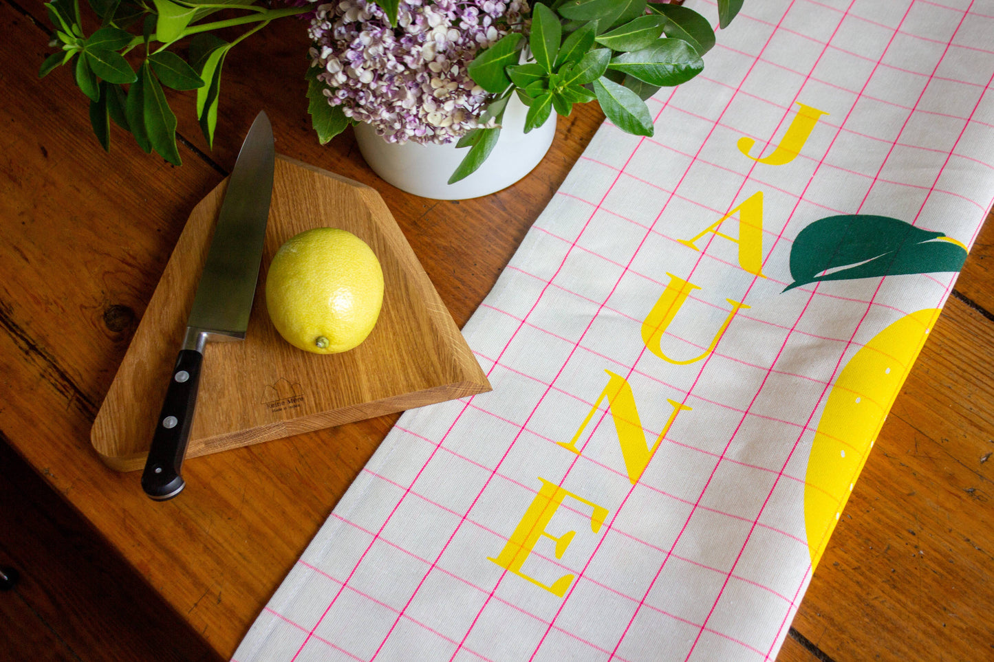 Paño de cocina de color amarillo limón