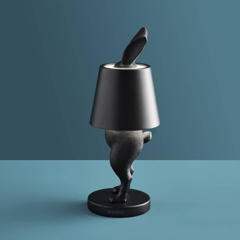Lámpara de mesa LED con forma de conejo escondido, color negro