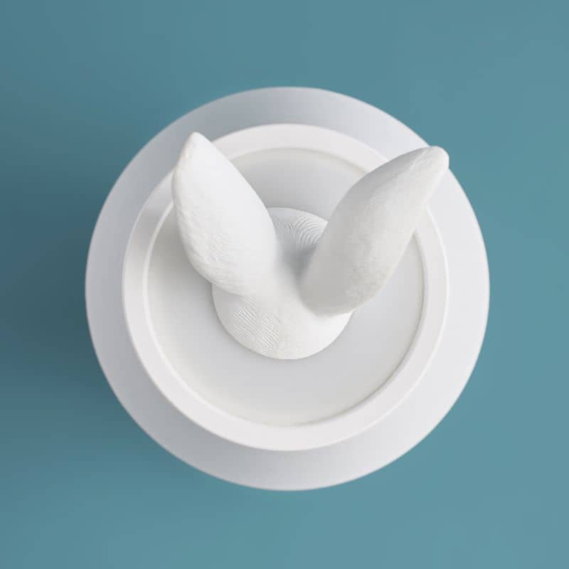 隠れウサギ型LEDテーブルランプ、ホワイト