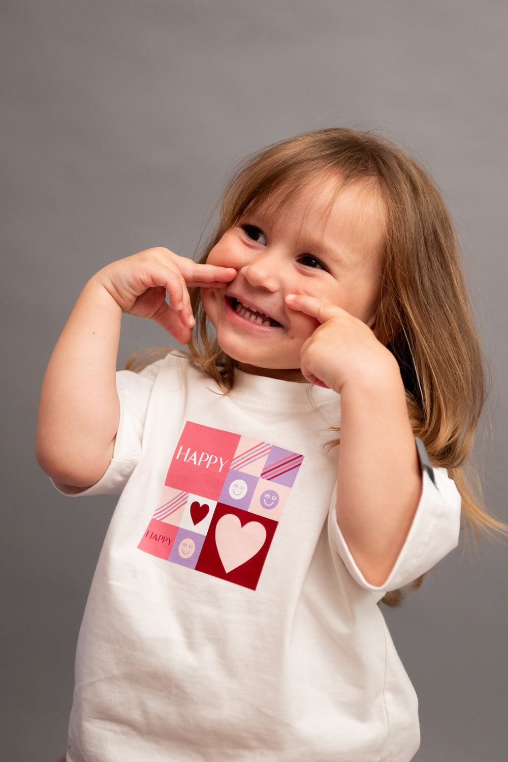 HAPPY T-shirt