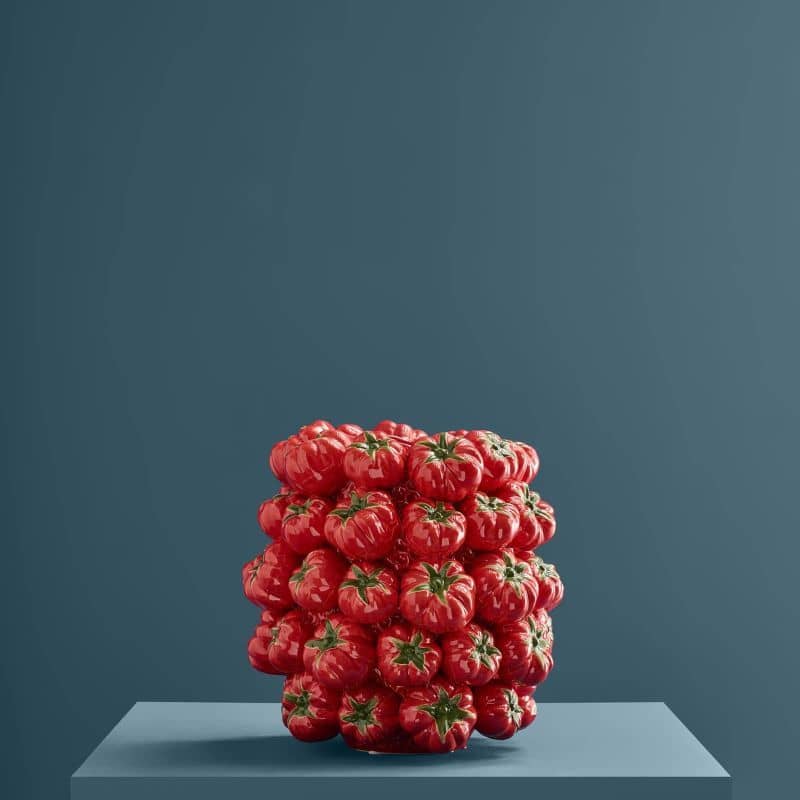 Vaso di pomodori rossi