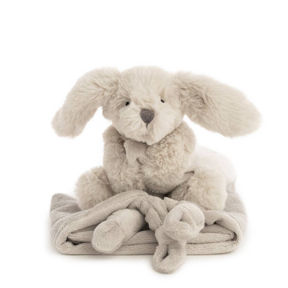Light grey rabbit-patterned dyed throw