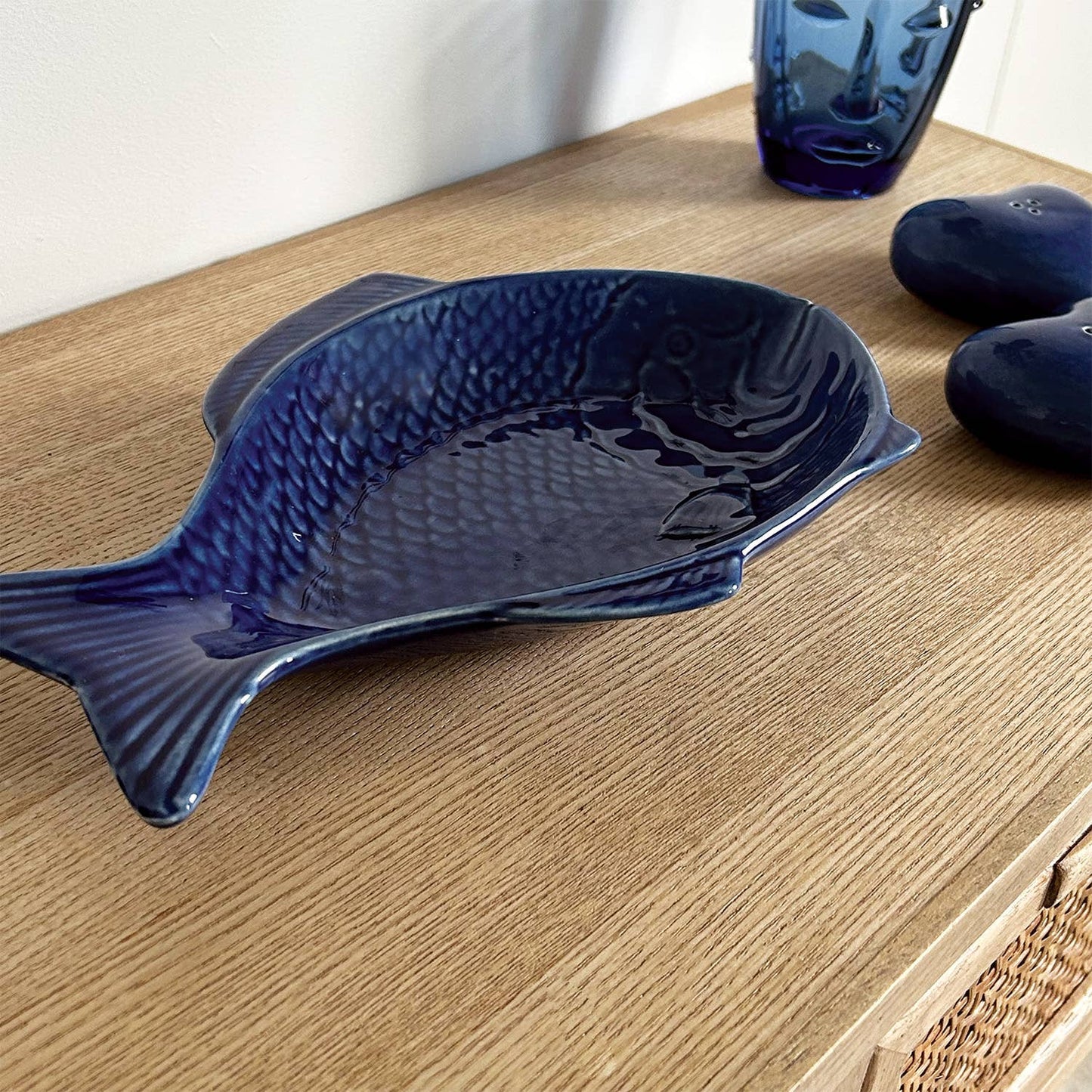 Blue heart salt and pepper set L7 W6.5 H2cm