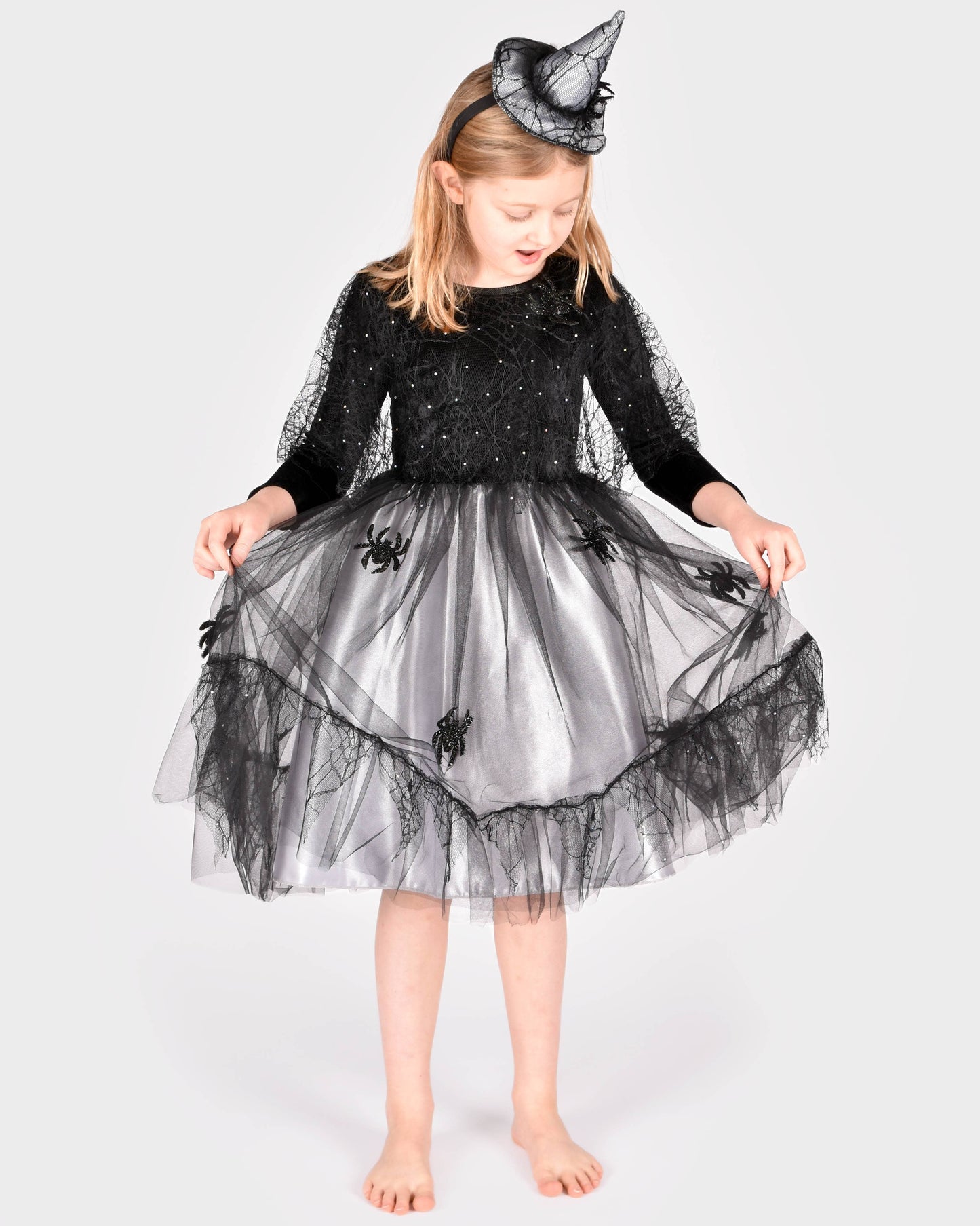 Witch costume with accessories, size 98-104 cm, 2-4 years