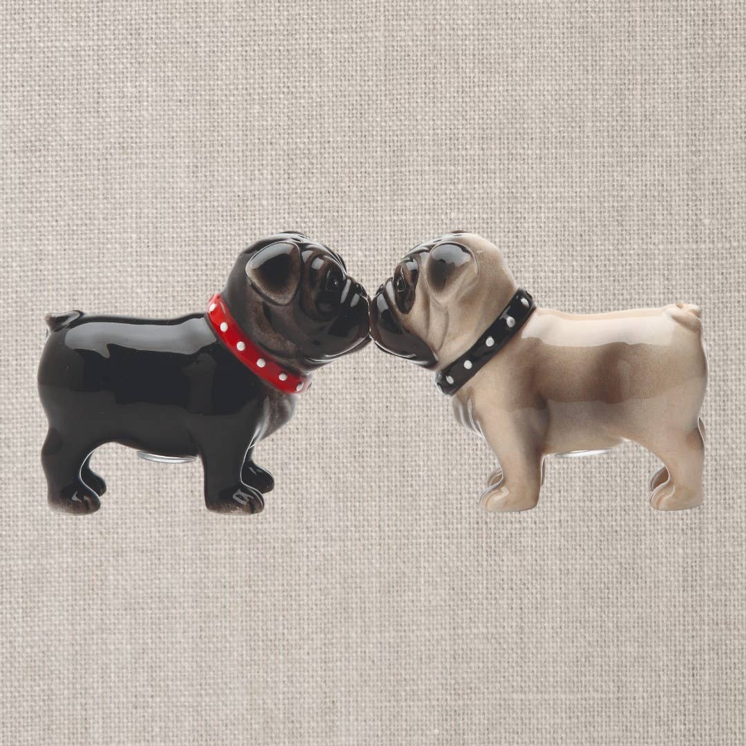 Love Pug zout- en peperstrooier set