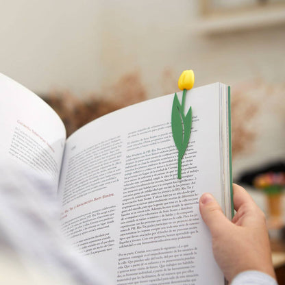 黄色いチューリップのしおり