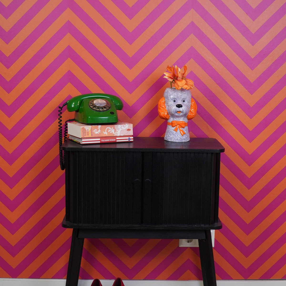 Vaso para flores em forma de cão - Lilás/Laranja - 15,5 x 12,5 x 21 cm