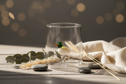 Glas met 3D-afbeelding van een wilde eend