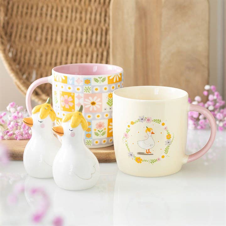 Taza con estampado de patchwork floral