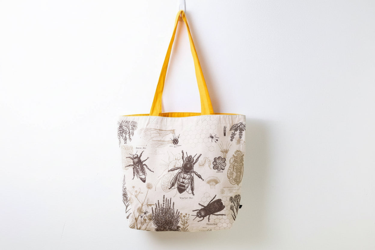 Sac fourre-tout en toile avec motif d'abeille – produit scientifique Cognitive Surplus EU, vue 1