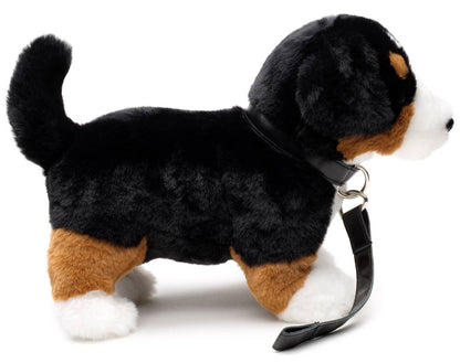 Peluche de perro de montaña bernés, con correa