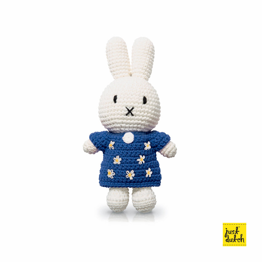 Miffy la Coneja de Peluche de Ganchillo - Vestido de Flores