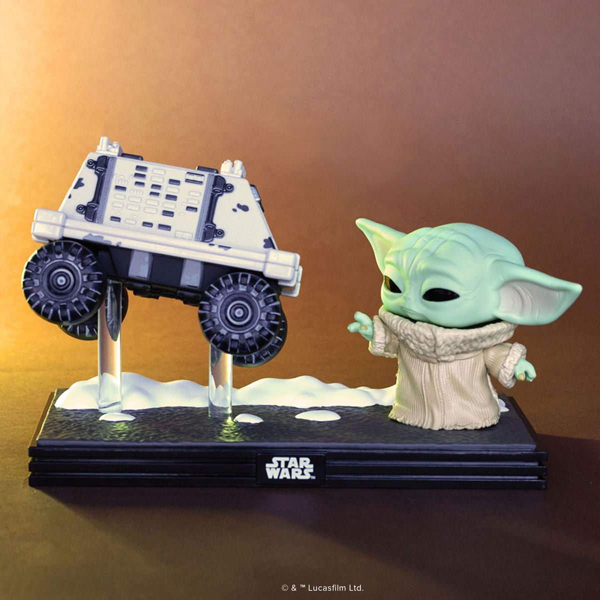 Pop! Moment Grogu with Polar Mouse Droid #840 - lifestyle
