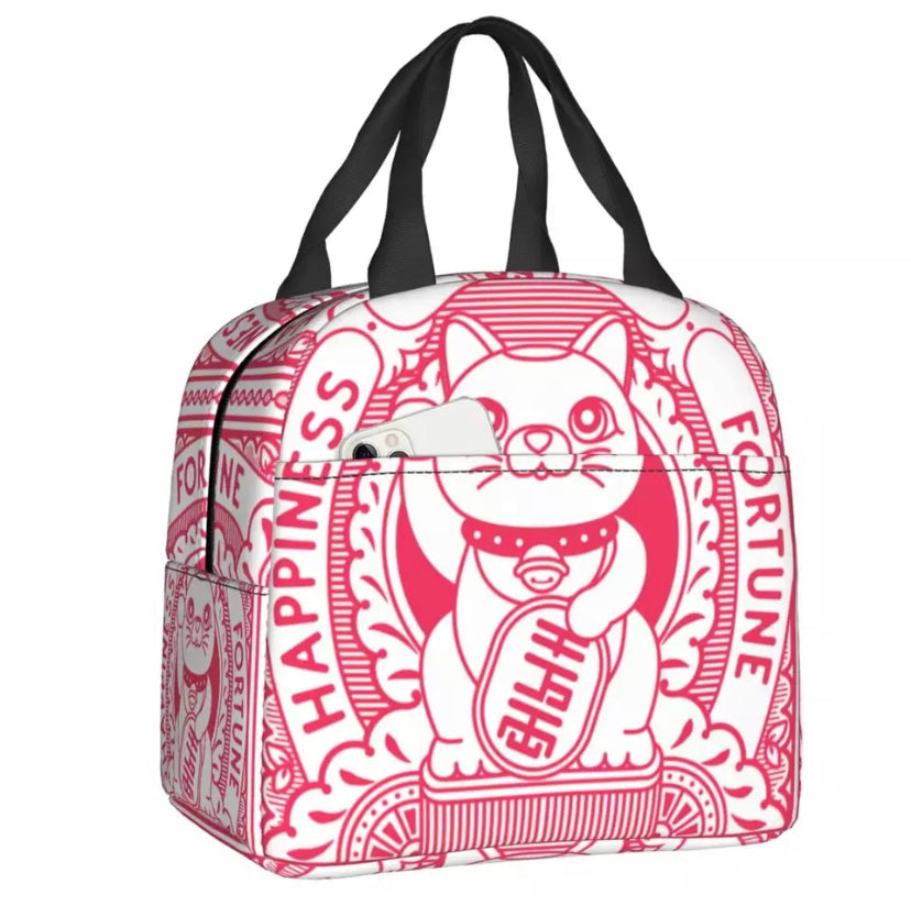 Nevera con forma de gato de la suerte