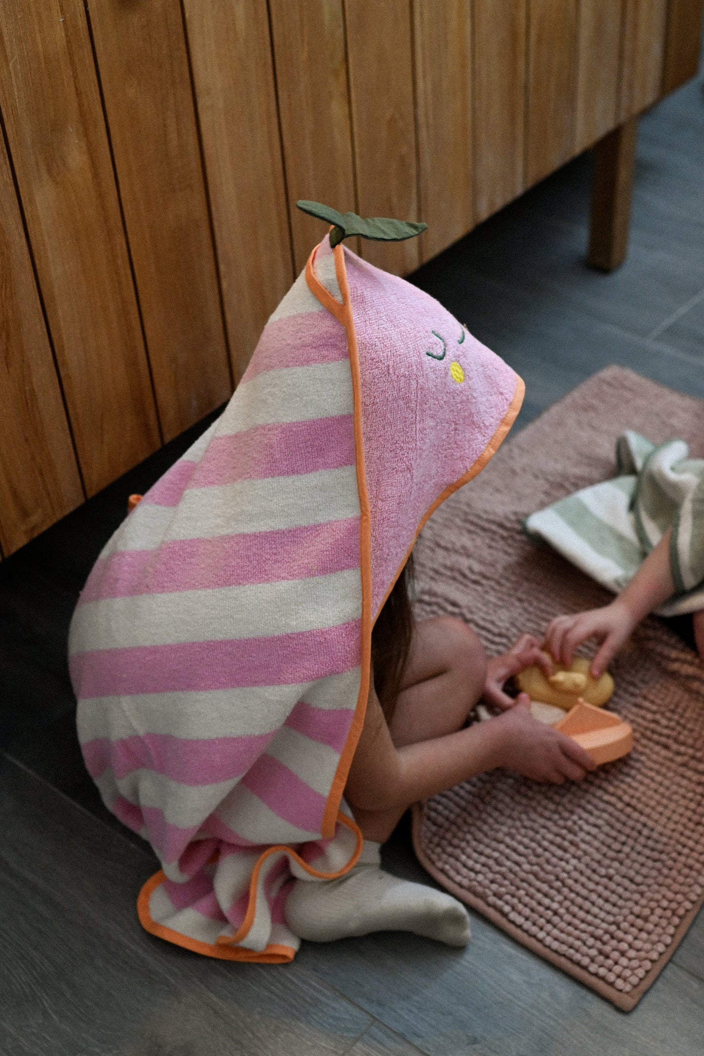 Serviette à capuche Mandy Mandarin