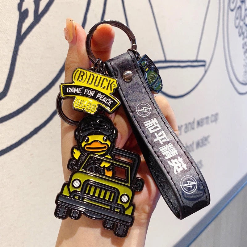 ミリタリー風アヒルのキーホルダー – 2モデル